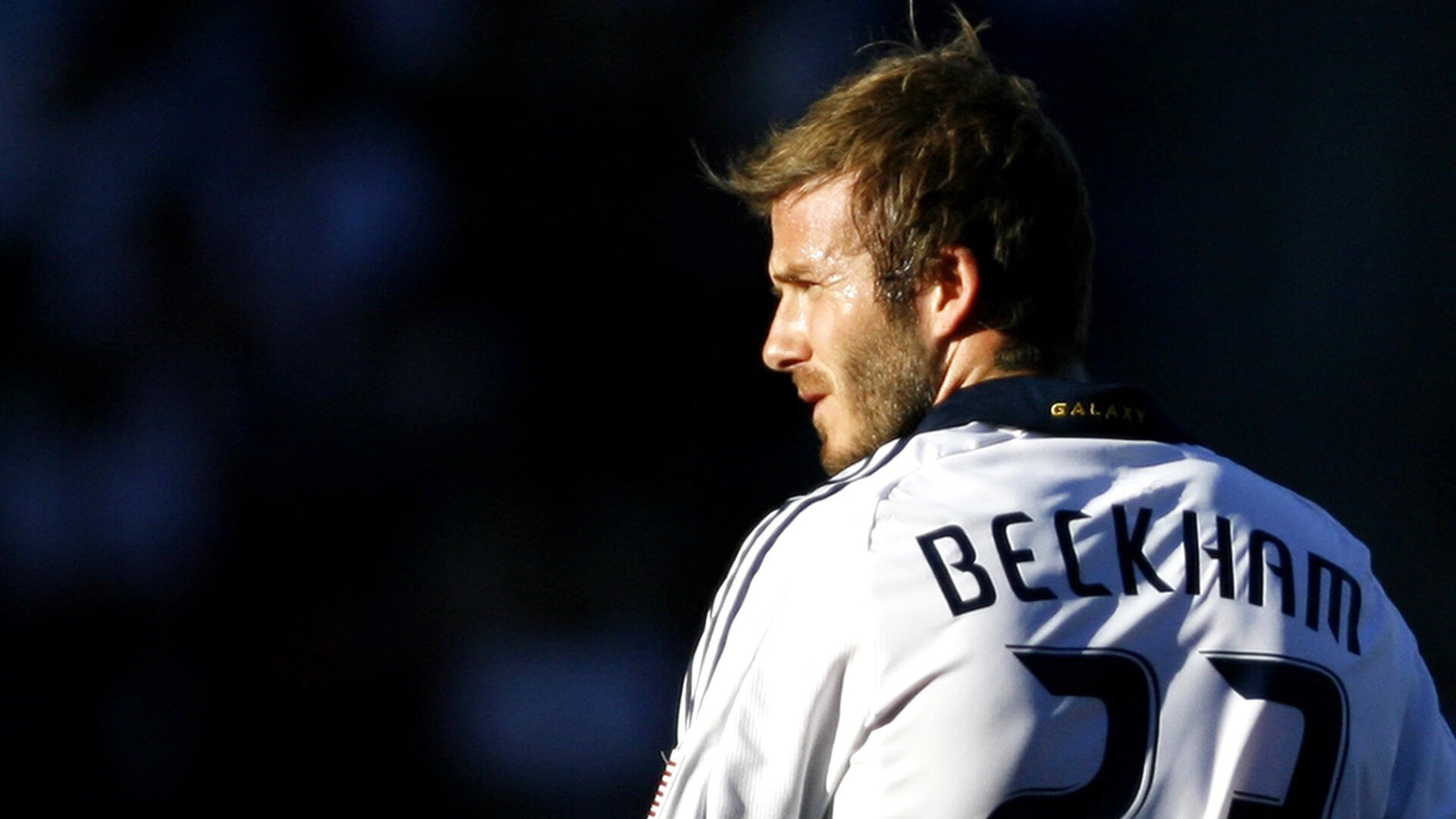 【队伍调整】赛季中期换人策略成胜负关键，啥时候换赛季