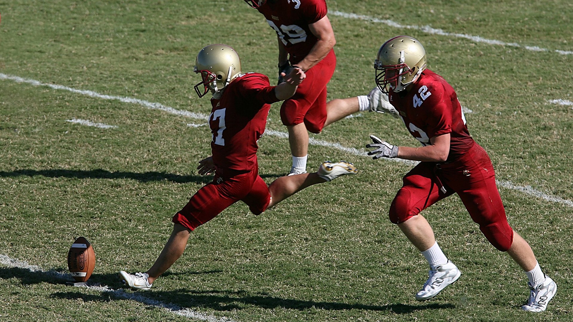 特色青训营结合“互联网+”，实现高效个性化培训，青年特训营